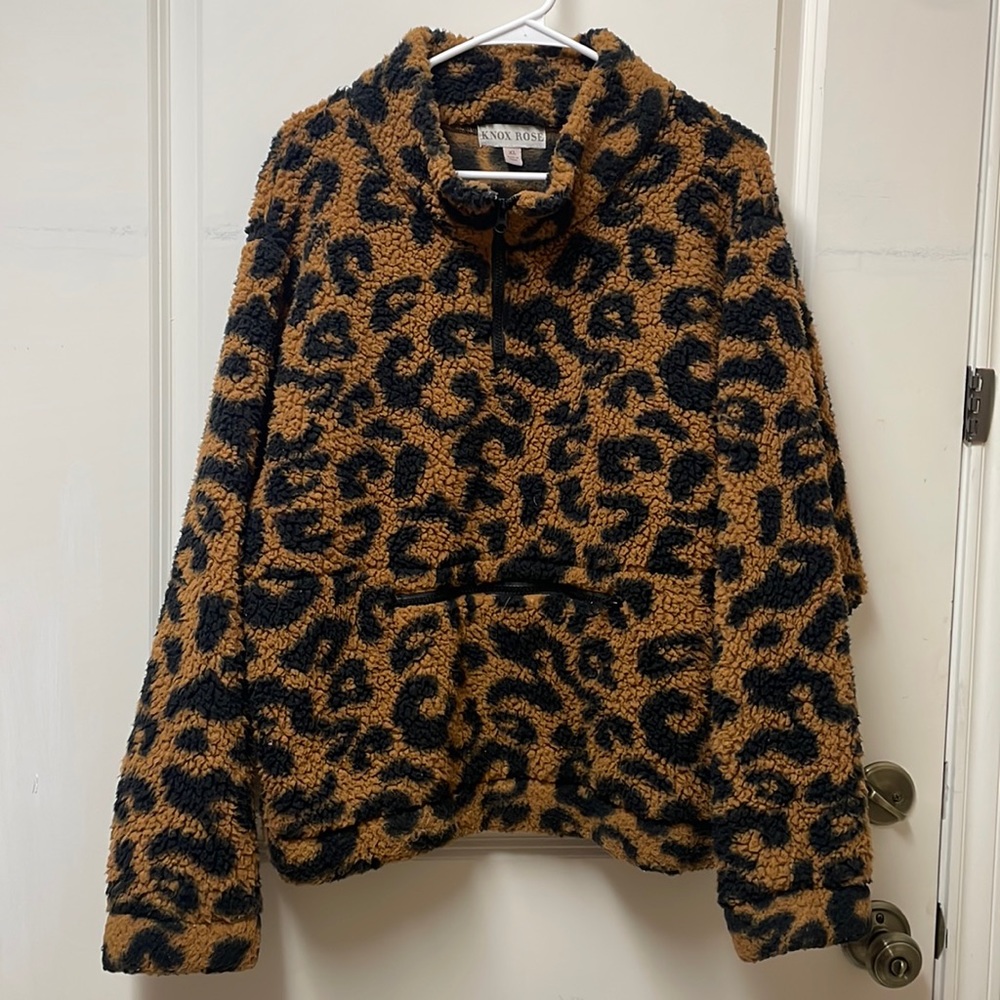 Knox Rose pullover